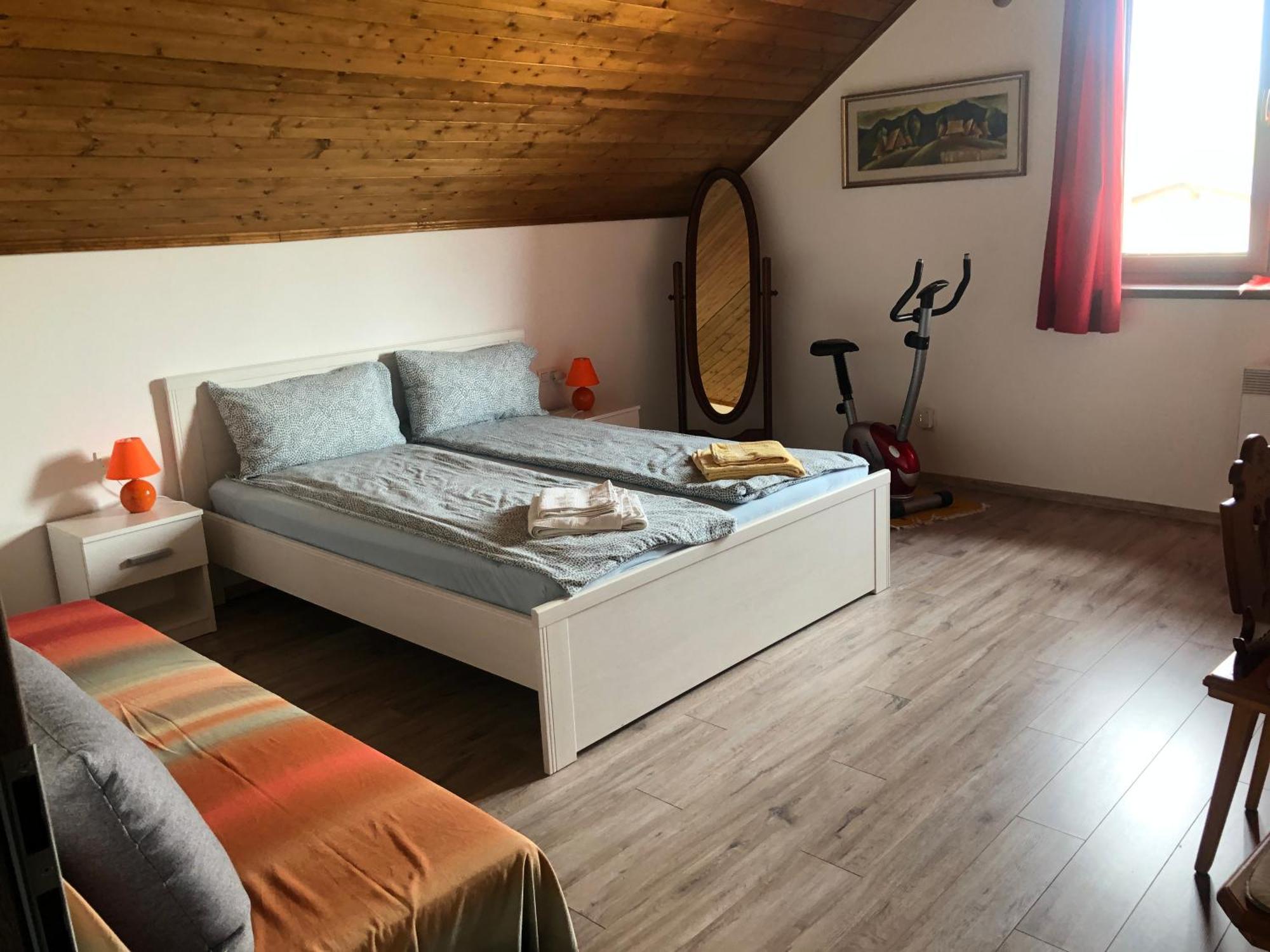 Casa Spas 班斯卡-比斯特里察 外观 照片